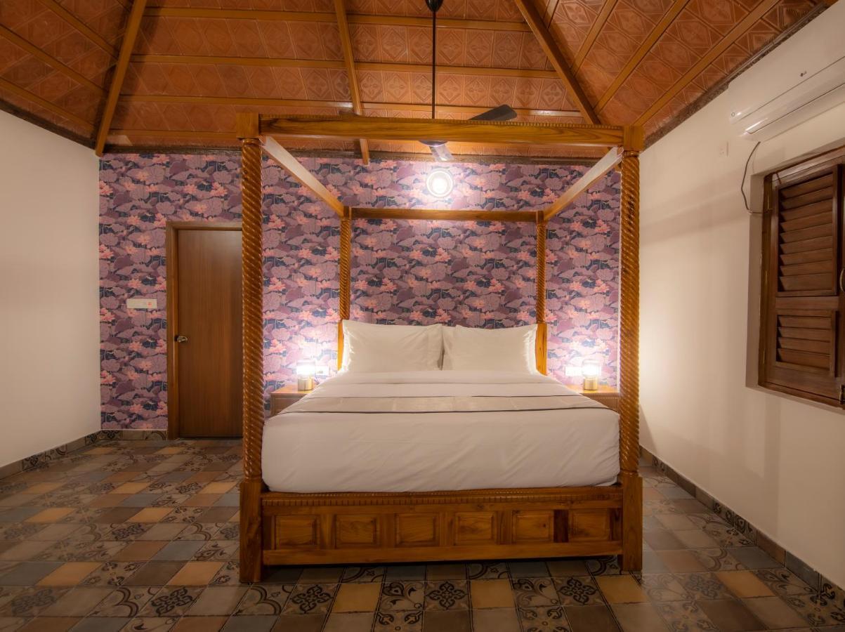 Brown Town Resort & Spa ハイデラバード エクステリア 写真