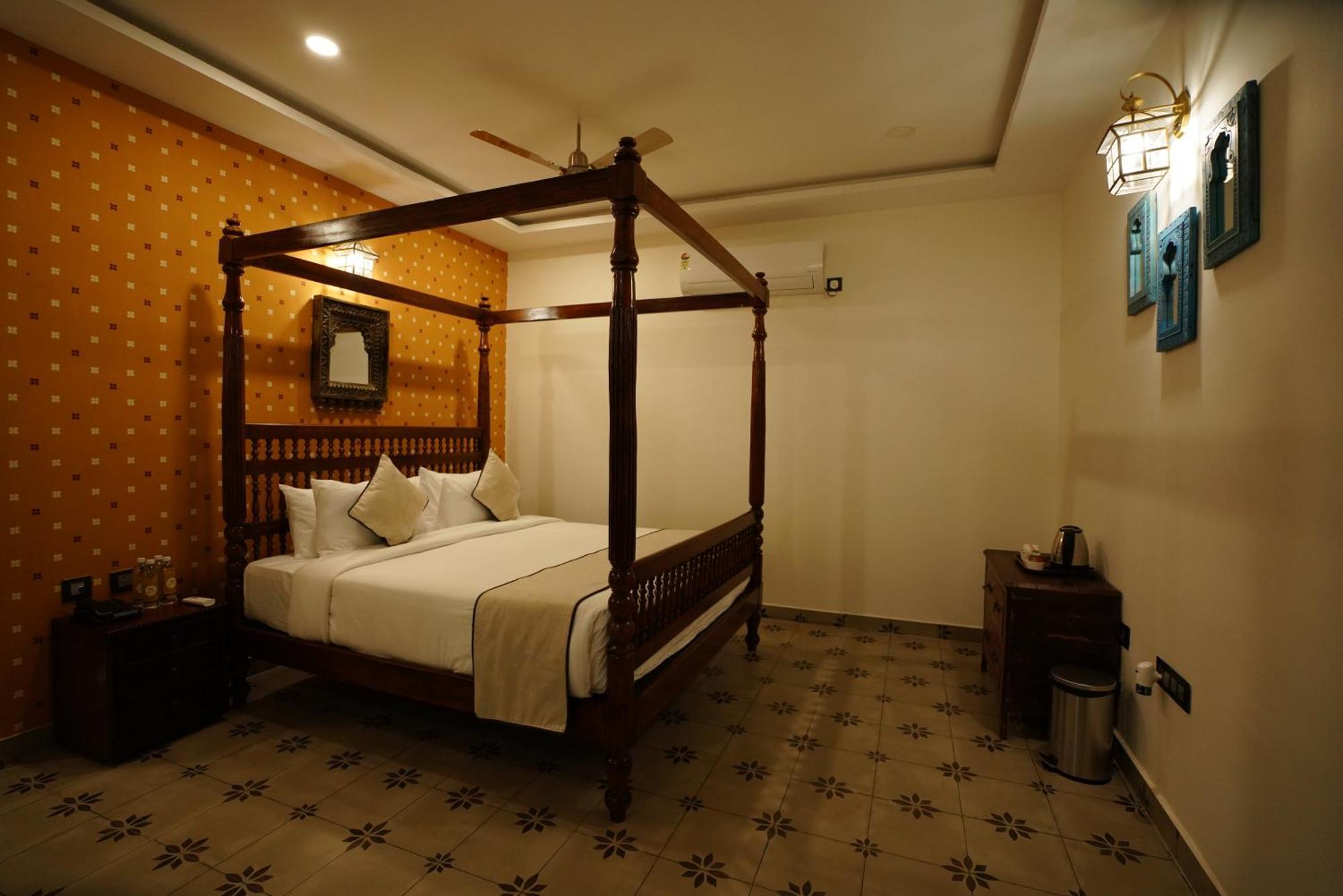 Brown Town Resort & Spa ハイデラバード エクステリア 写真